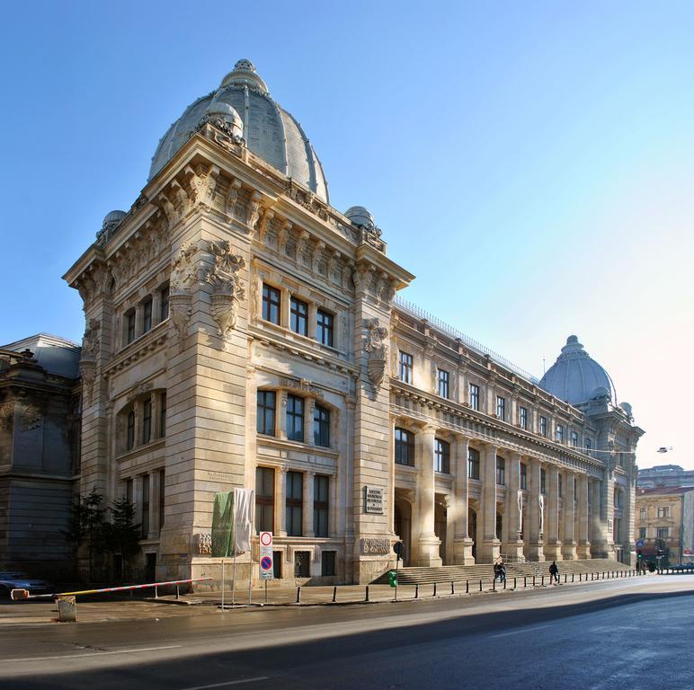 Color Apartments Franceza St Bucharest Exterior photo